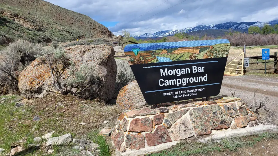 Morgan Bar Campground Entry Sign