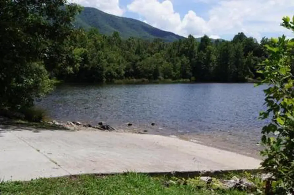 Boat ramp at Indian Boundary Lake