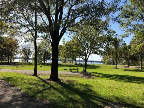 Lake Red Rock recreation area