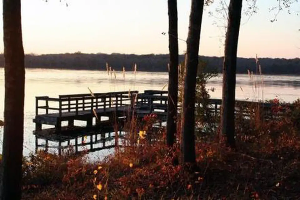 Tennessee-Tombigbee Waterway recreation area