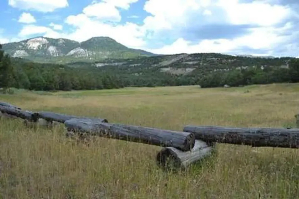 TWIN LAKE CAMPGROUND 1