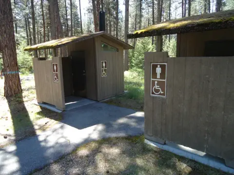 Loop C, Vault Toilets