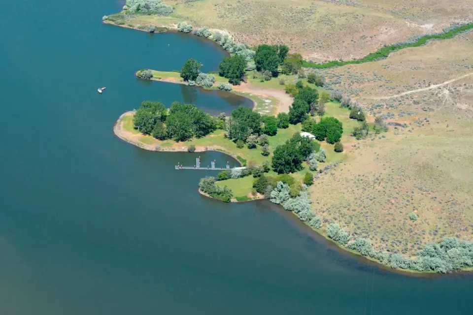 Philippi Park: a boat-in only park located 3 miles up the John Day. Camping is available on a first come, first served basis. Donations can be made to support the OPAL Foundation at the park. Visitors may launch from the LePage Park Boat Ramp.